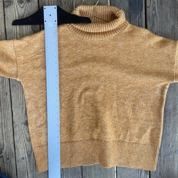 LOFT Golden Marigold Turtleneck Sweater – Soft Romantic Knit – Size Large - Picture 7 of 8